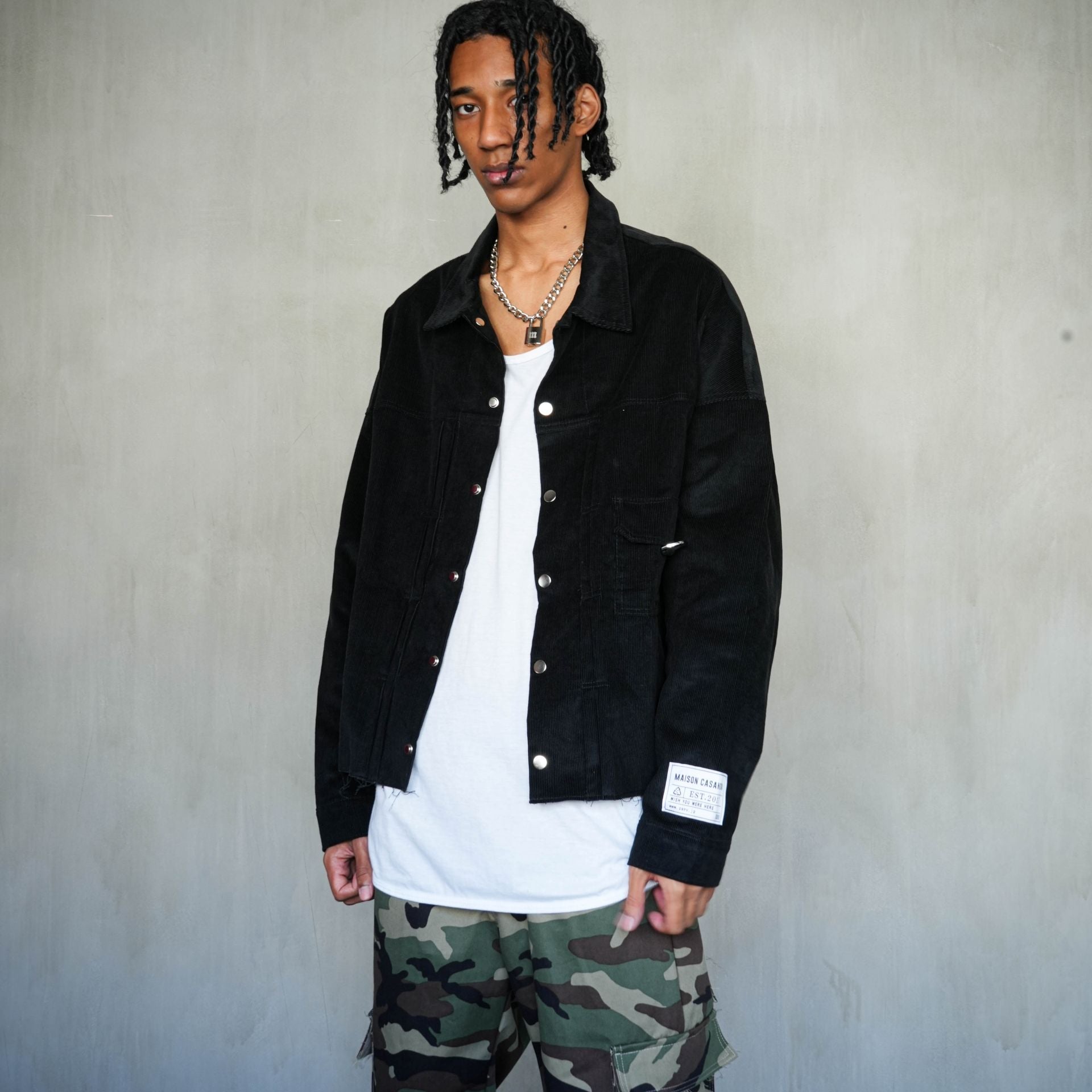 コーデュロイ 黒色 セットアップ 銀のタグ ファースト メゾンカサノバ
