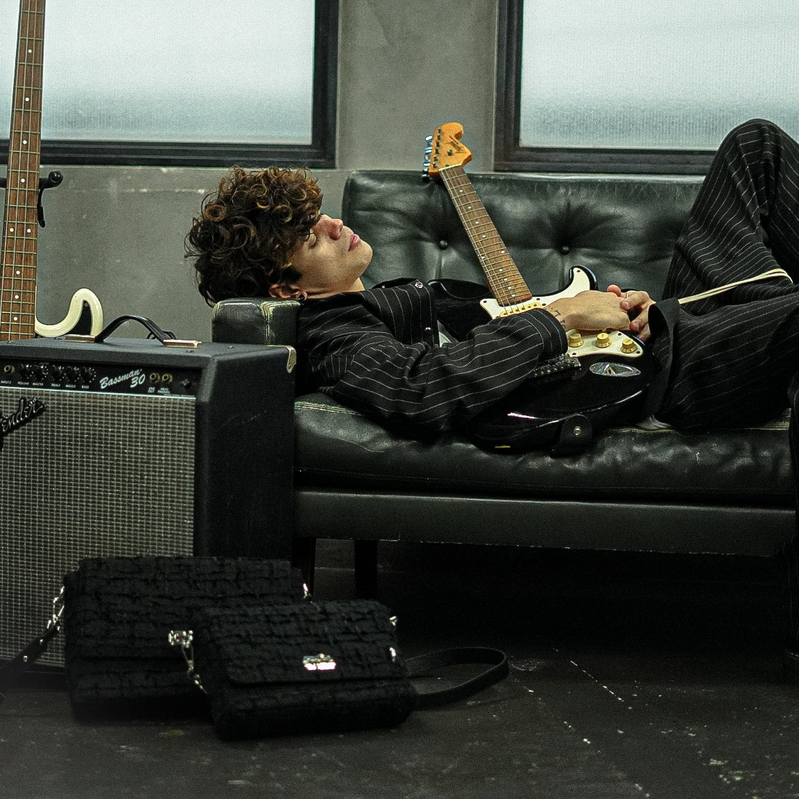 Rough Neck Tweed Bag