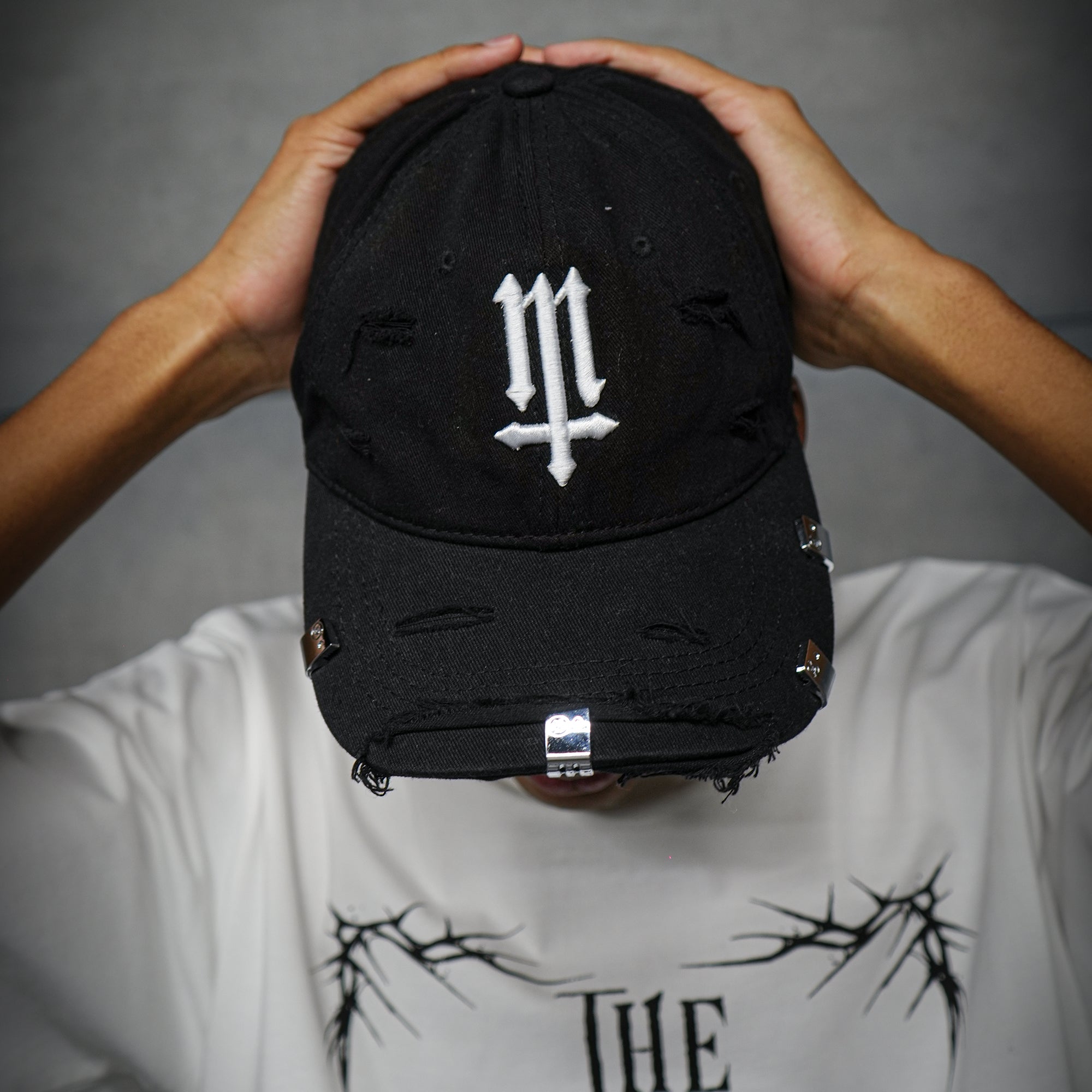 DISTRESS BASEBALL CAP 